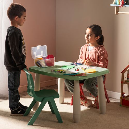 Silla de Plástico Infantil 36x34x52 cm