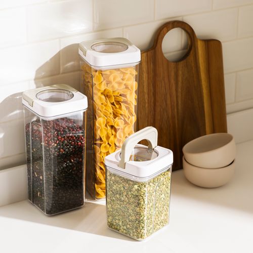 Canister Plástico con Tapa Lock 1700 ml