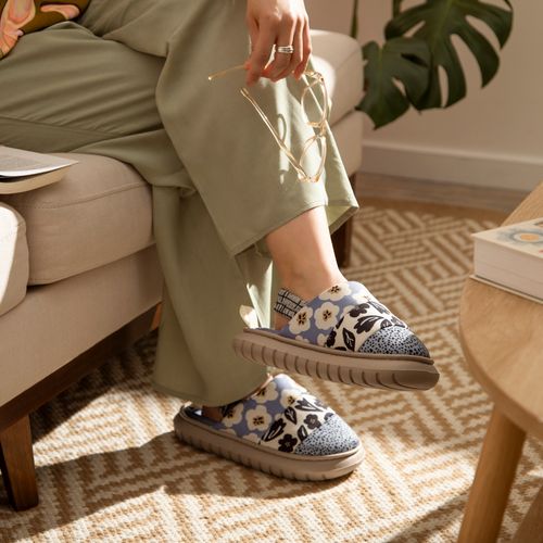 Pantufla con diseño