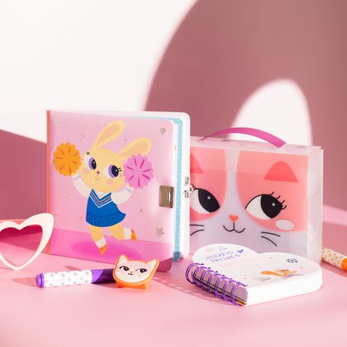 Diario de secretos con llave 17x3 x 17 cm