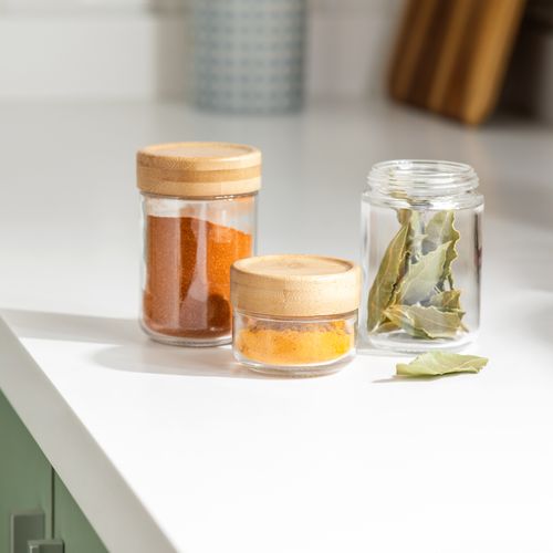 Especiero Con Tapa de Madera 85 ml