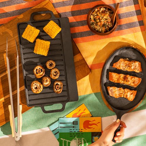 Fuente de Fierro para Parrilla con Base de Madera