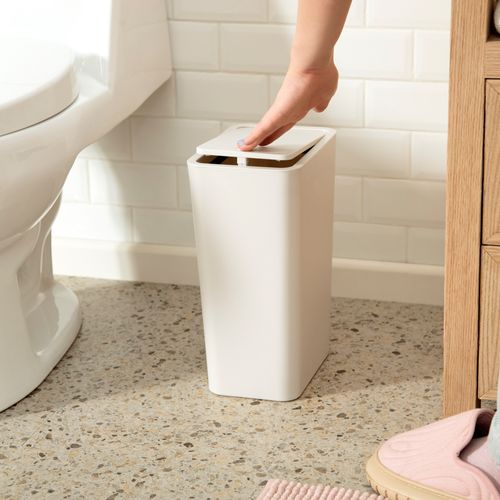 Papelero de Plástico Color 8 Lt 15,7x22,2x33,3 cm