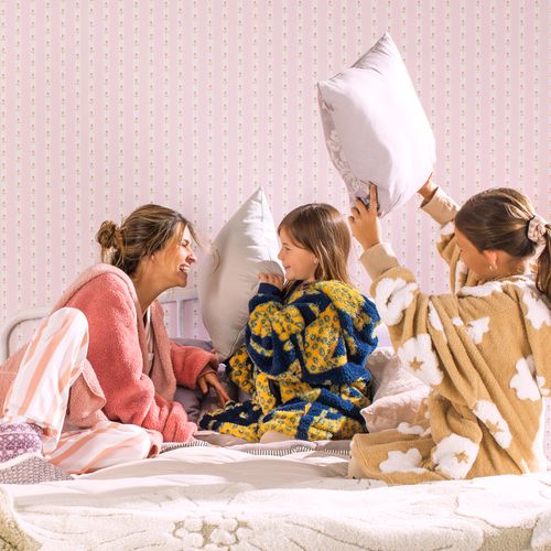 Polerón Abrigo con Capucha 6 a 9 60 x 75 cm