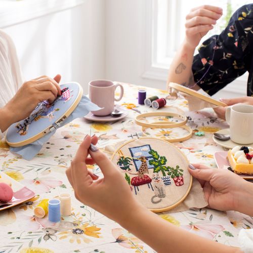 Set Bastidor de Madera con Figura para Bordar 16 x 17 cm