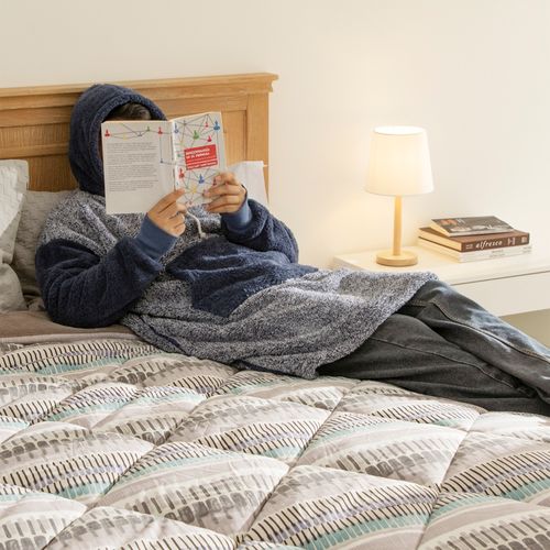 Polerón Abrigo con Bolsillos 77 x 105 cm